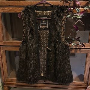 NWOT Fur GUESS vest